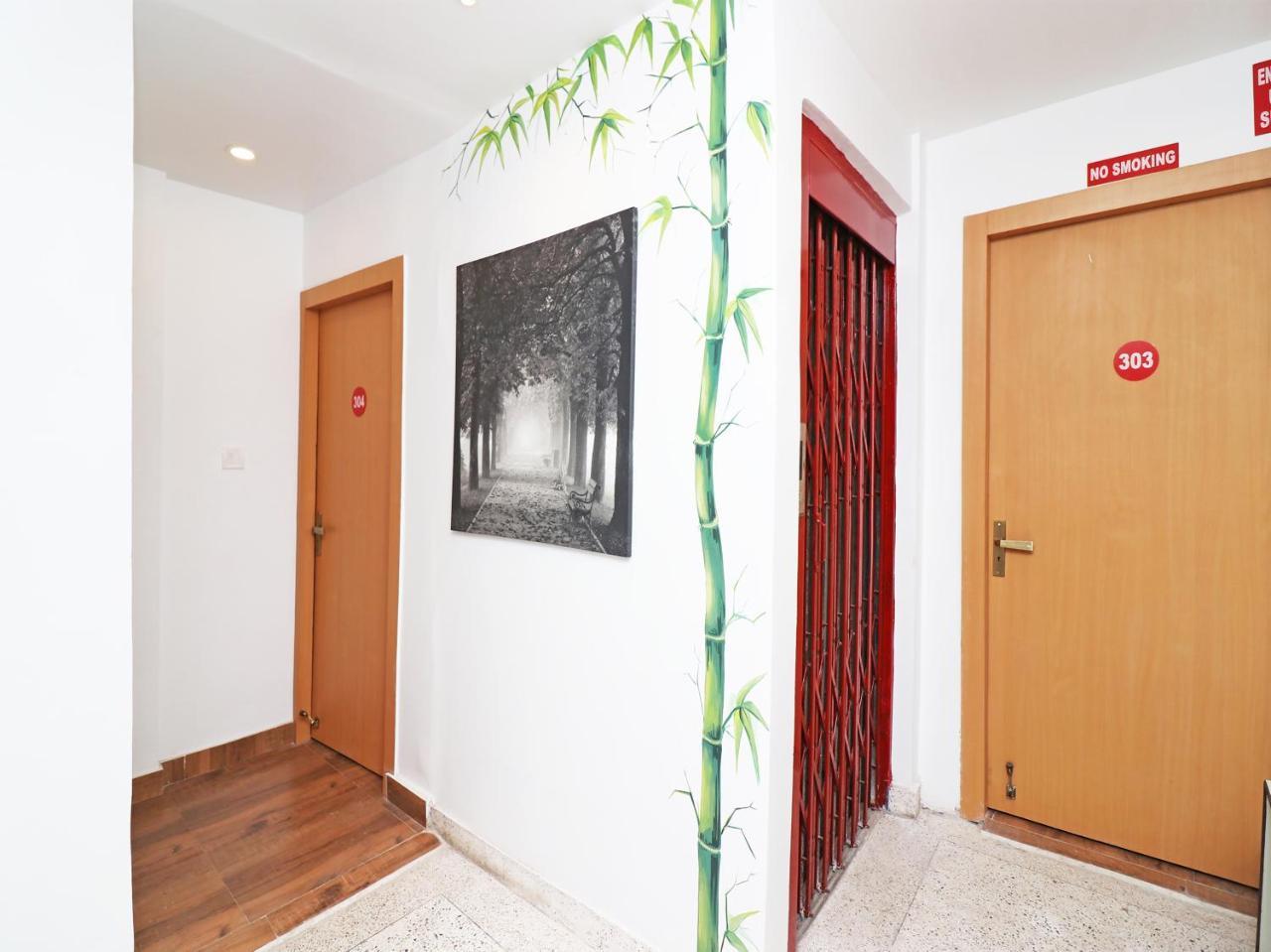 Hotel Oyo 15637 Transit Express Kalkuta Zewnętrze zdjęcie