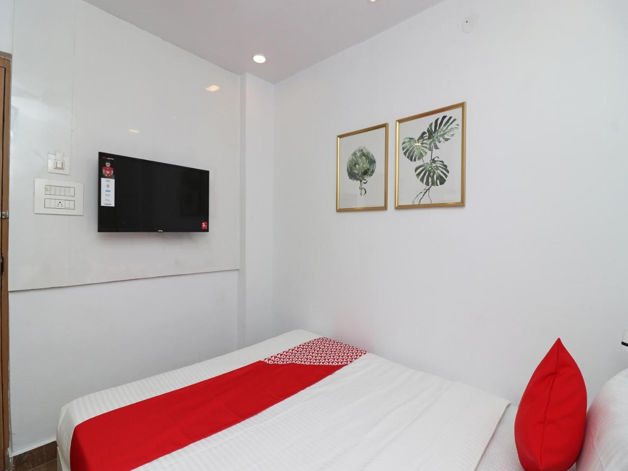 Hotel Oyo 15637 Transit Express Kalkuta Zewnętrze zdjęcie
